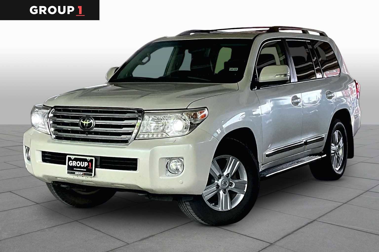 Used 2015 Toyota Land Cruiser AWD/4WD image 1