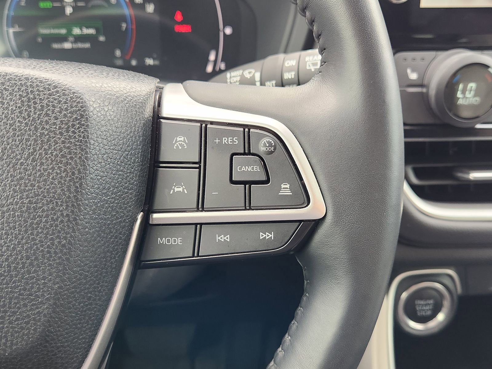 Used 2024 Toyota Grand Highlander XLE image 31