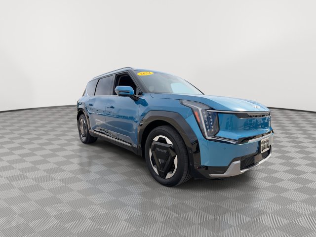 Certified 2024 Kia EV9 Land AWD/4WD image 3