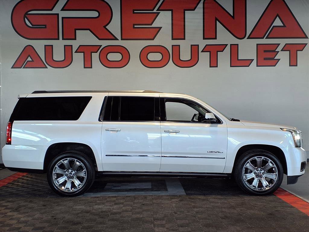 Used 2018 GMC Yukon XL Denali w/ Denali Ultimate Package image 1