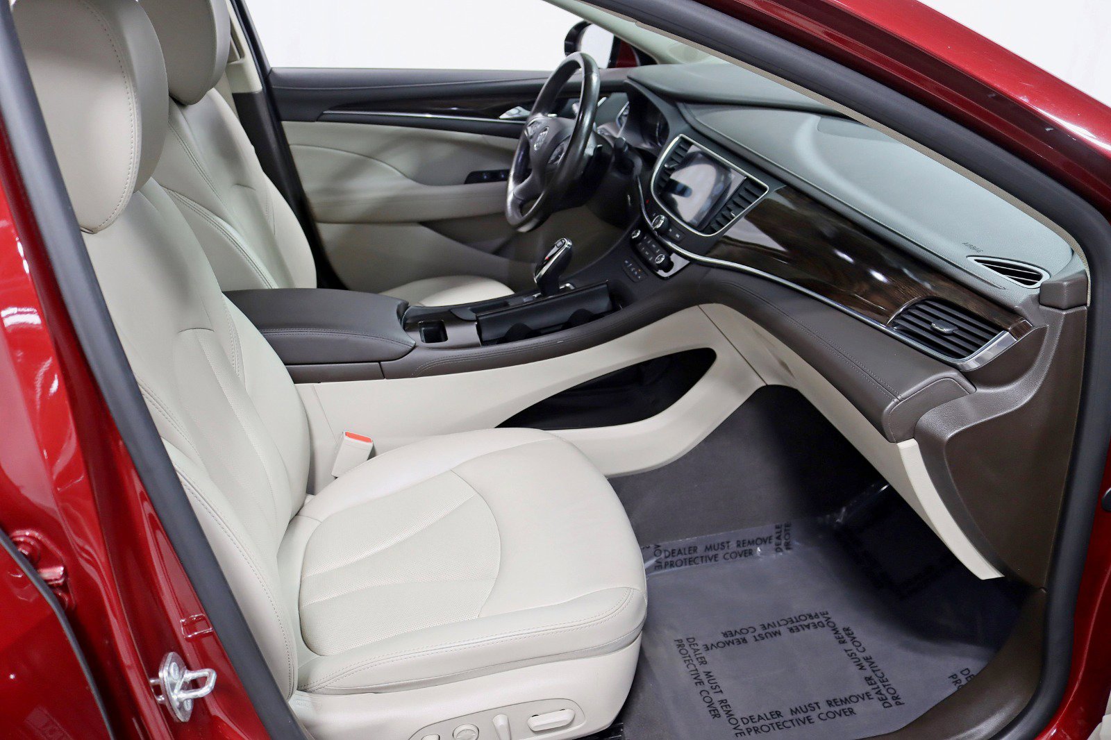 Used 2017 Buick LaCrosse Premium w/ Driver Confidence Package #2 image 29