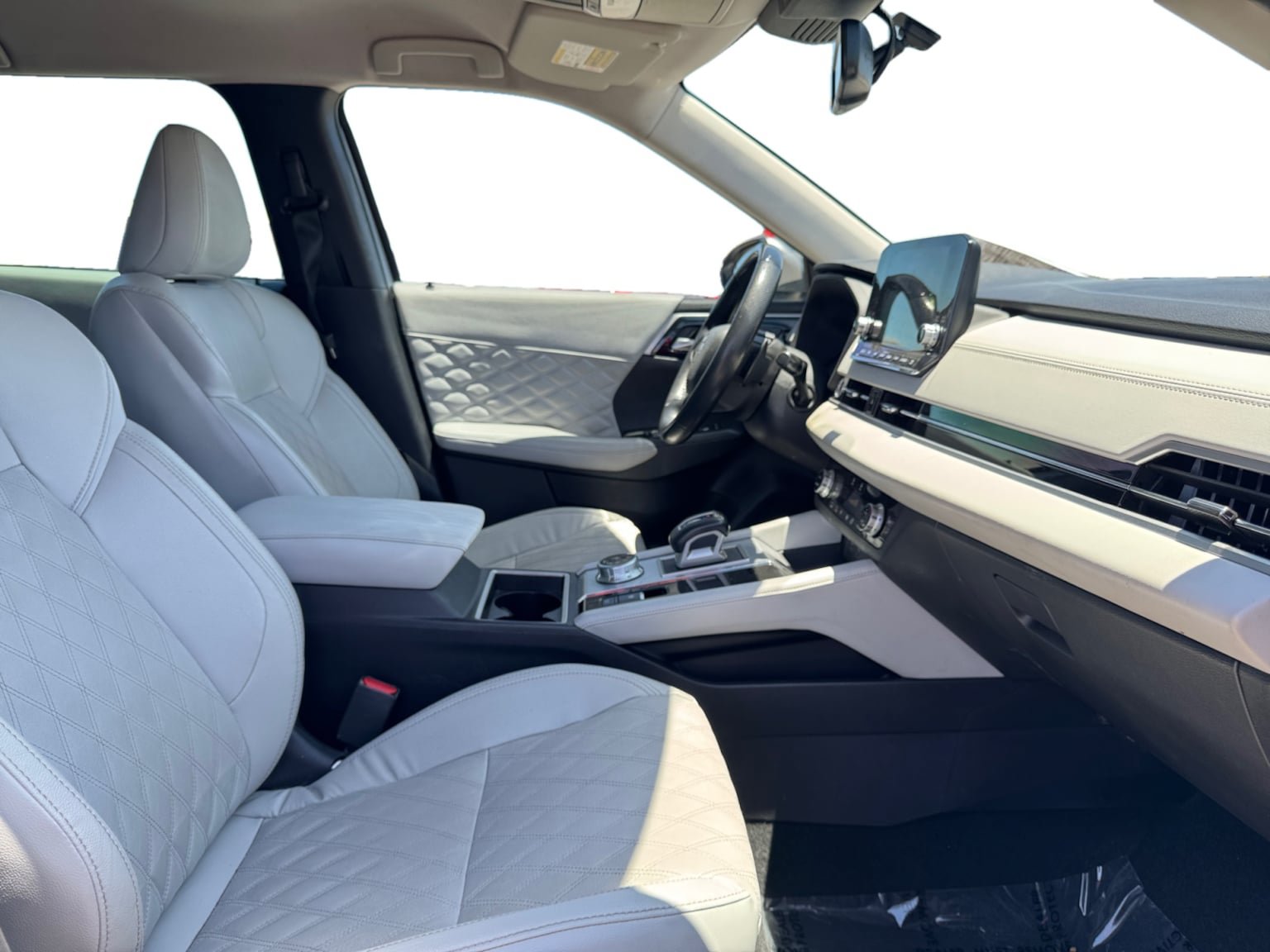 Used 2022 Mitsubishi Outlander SEL AWD/4WD image 17
