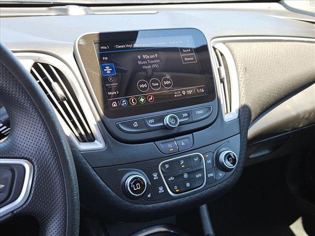 Used 2023 Chevrolet Malibu LT FWD image 16