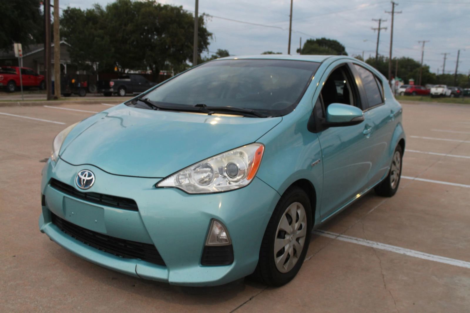 Used 2014 Toyota Prius C Two image 12