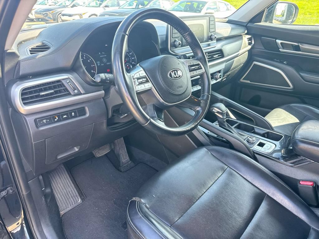 Used 2020 Kia Telluride LX AWD/4WD image 24