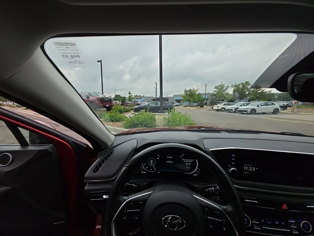 Used 2023 Hyundai Sonata SEL w/ Convenience Package FWD image 13