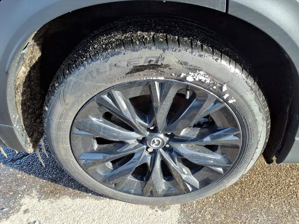 Certified 2025 MAZDA CX-90 Plug-In Hybrid w/Premium Sport image 10