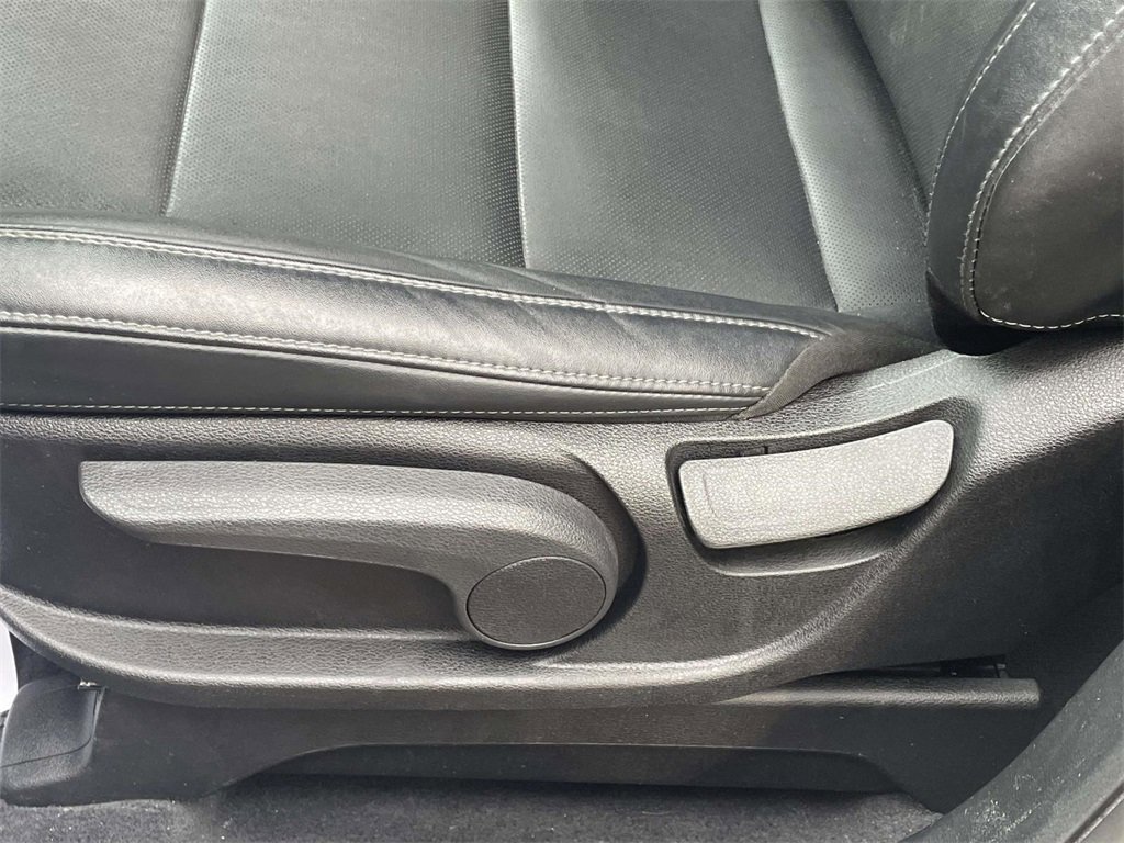 Used 2022 Kia Telluride LX image 18