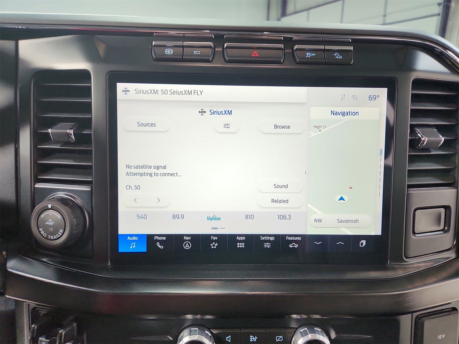 Used 2023 Ford F250 Lariat image 27