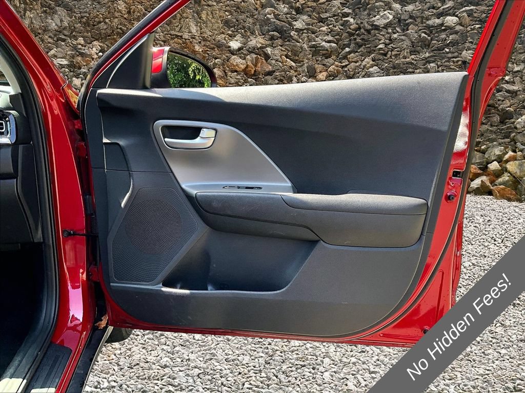Used 2020 Kia Niro LX FWD image 20
