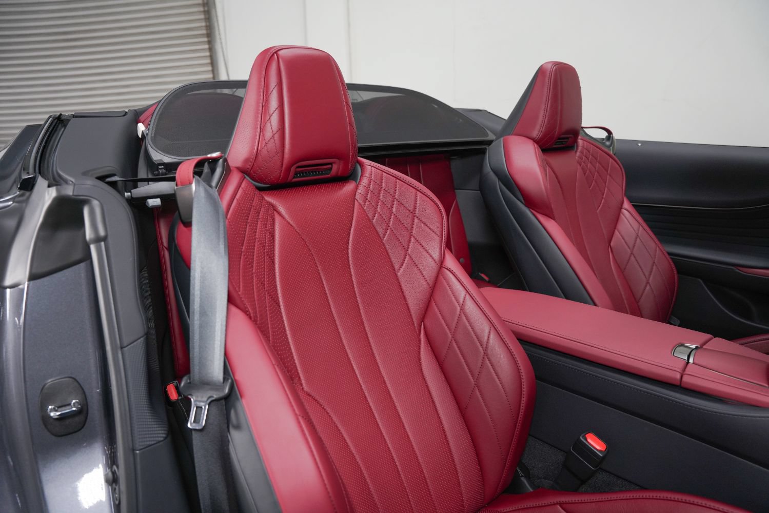 Used 2025 Lexus LC 500 Convertible w/ Bespoke Build Package RWD image 28