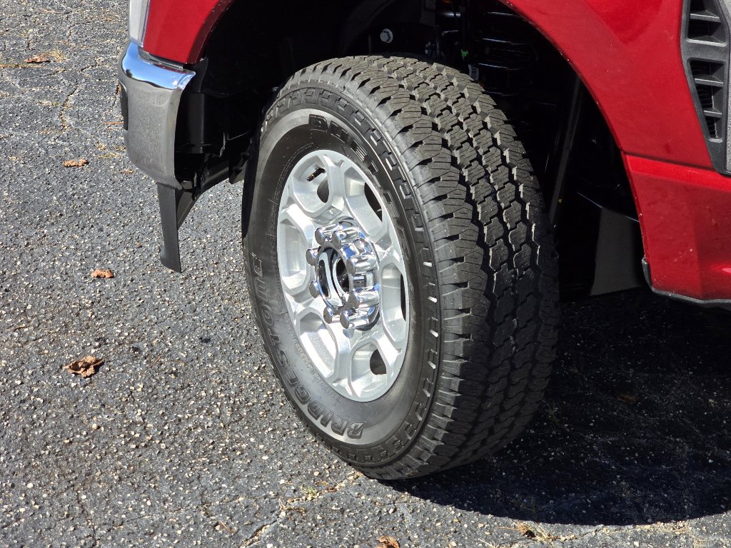 New 2026 Ford F350 XLT image 22