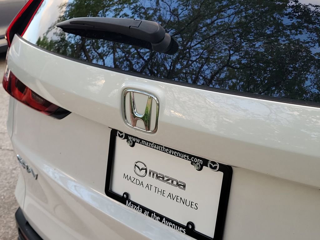 Used 2025 Honda CR-V EX image 17