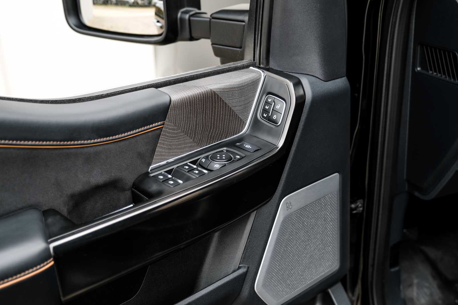 Used 2023 Ford F250 Platinum image 46