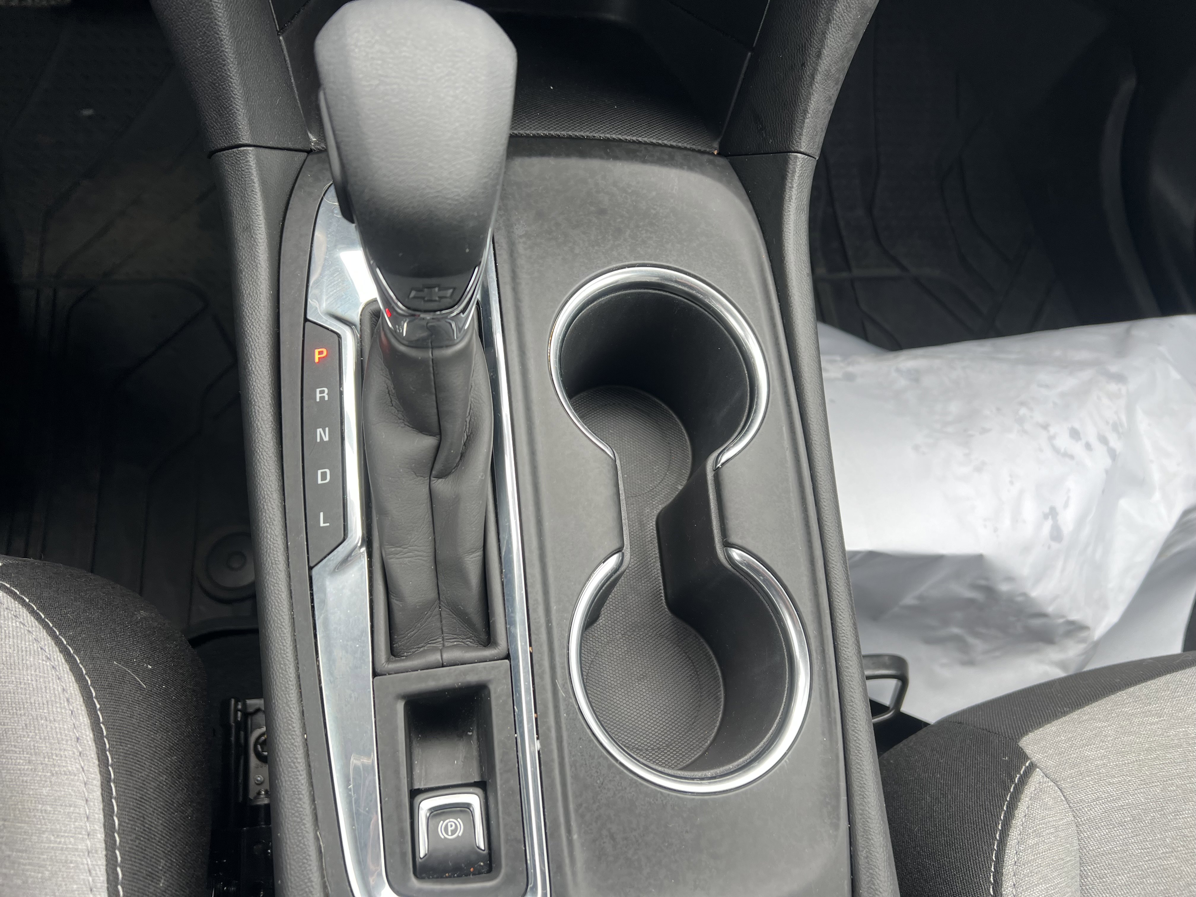 Used 2023 Chevrolet Equinox LT w/ LPO, Floor Liner Package image 25