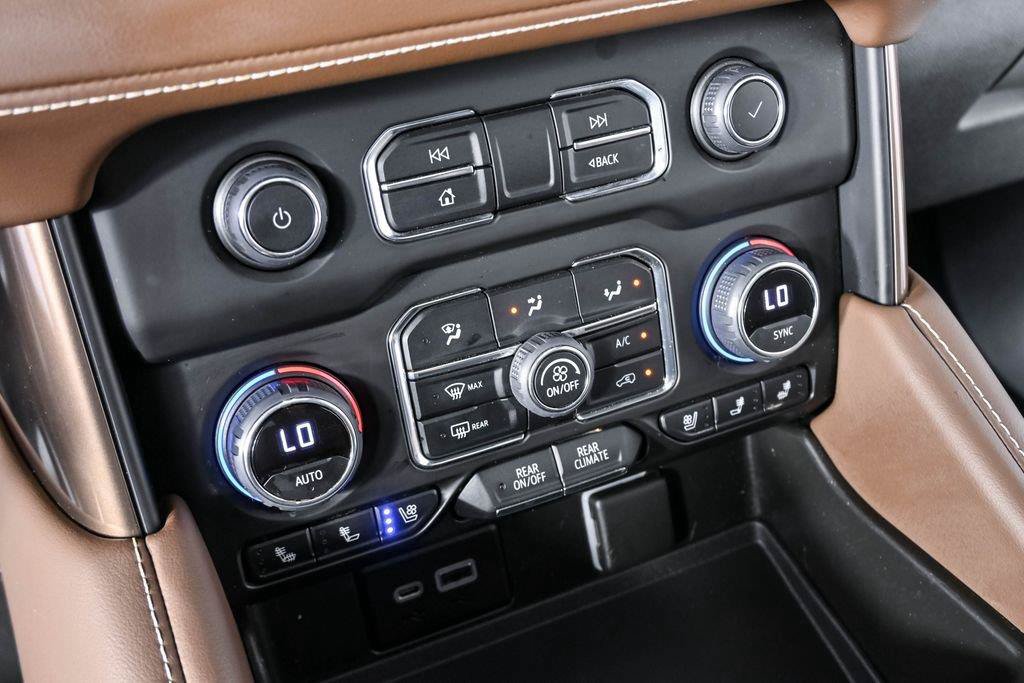 Used 2022 Chevrolet Tahoe High Country AWD/4WD image 18
