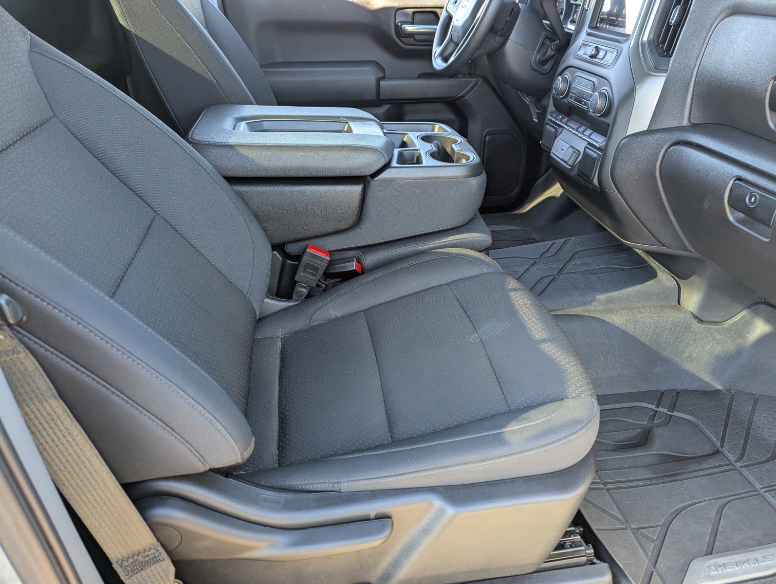 Certified 2025 Chevrolet Silverado 1500 W/T w/ LPO, Liner Protection Package image 12