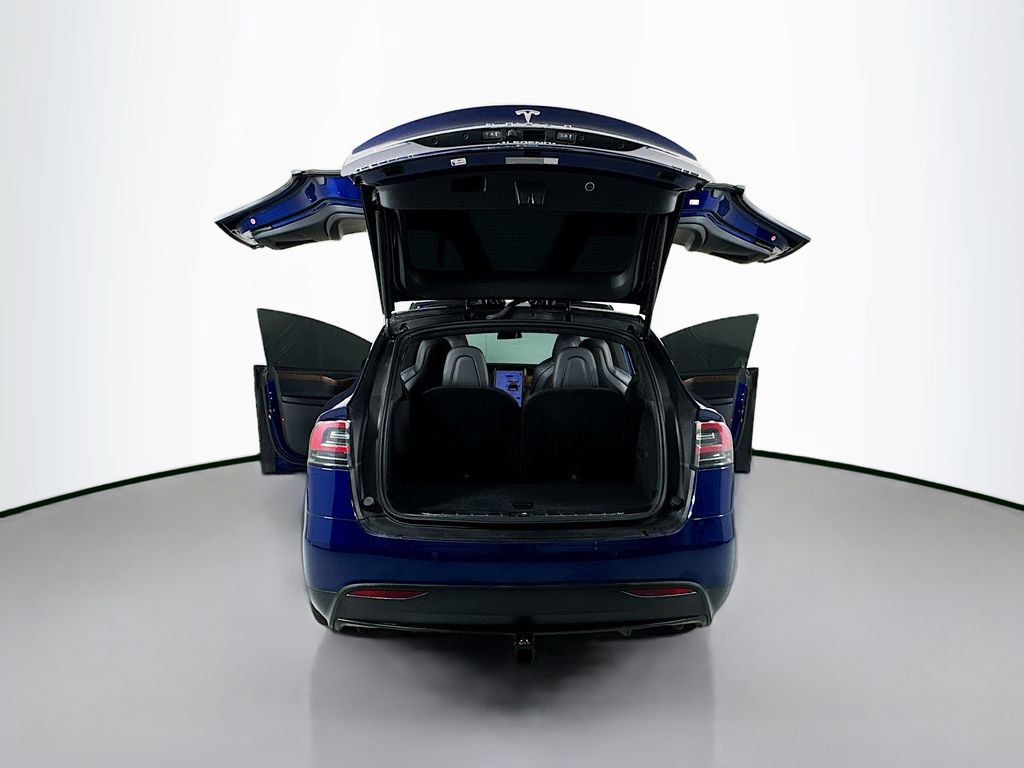 Used 2018 Tesla Model X 75D image 32