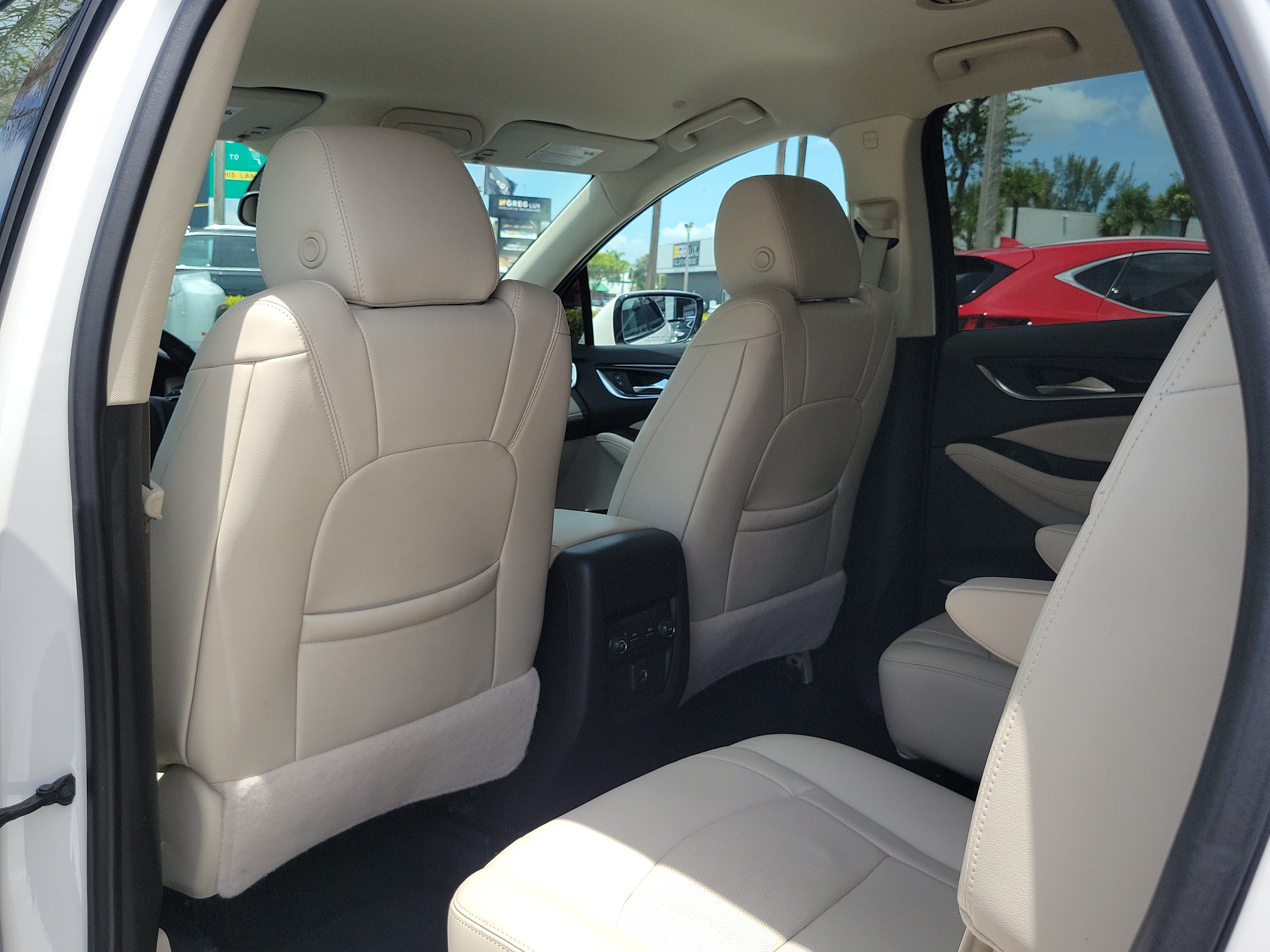 Used 2022 Buick Enclave Essence FWD image 14