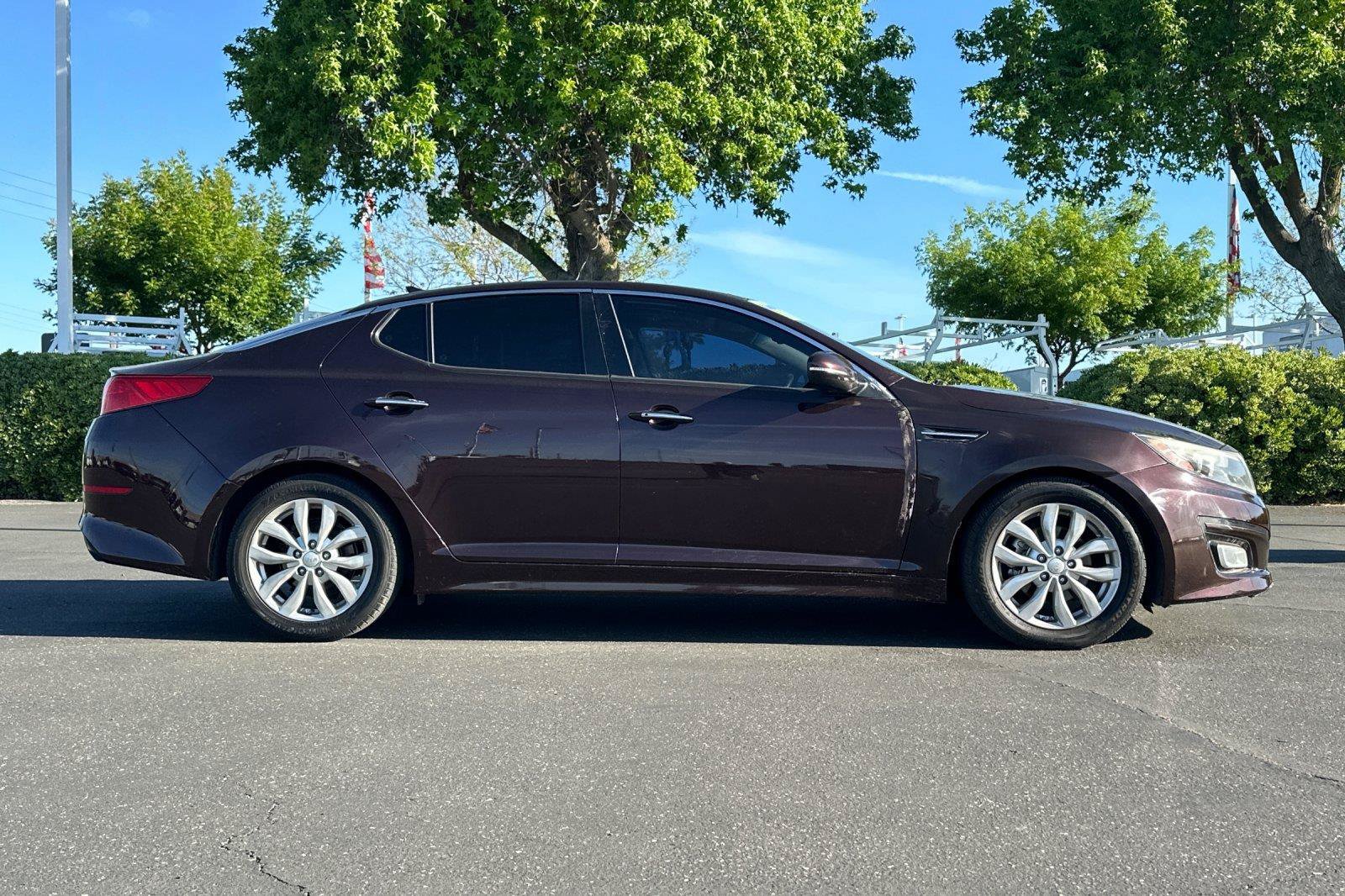 Used 2015 Kia Optima EX w/ EX Premium Package FWD image 2