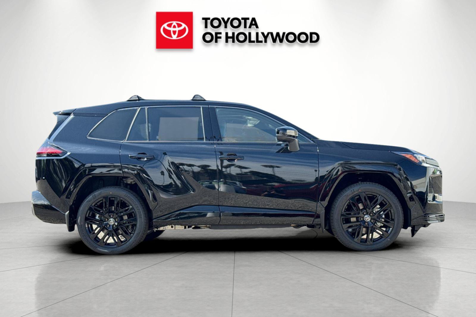 New 2026 Toyota RAV4 XSE w/ Panoramic Sun Roof Package AWD/4WD image 3