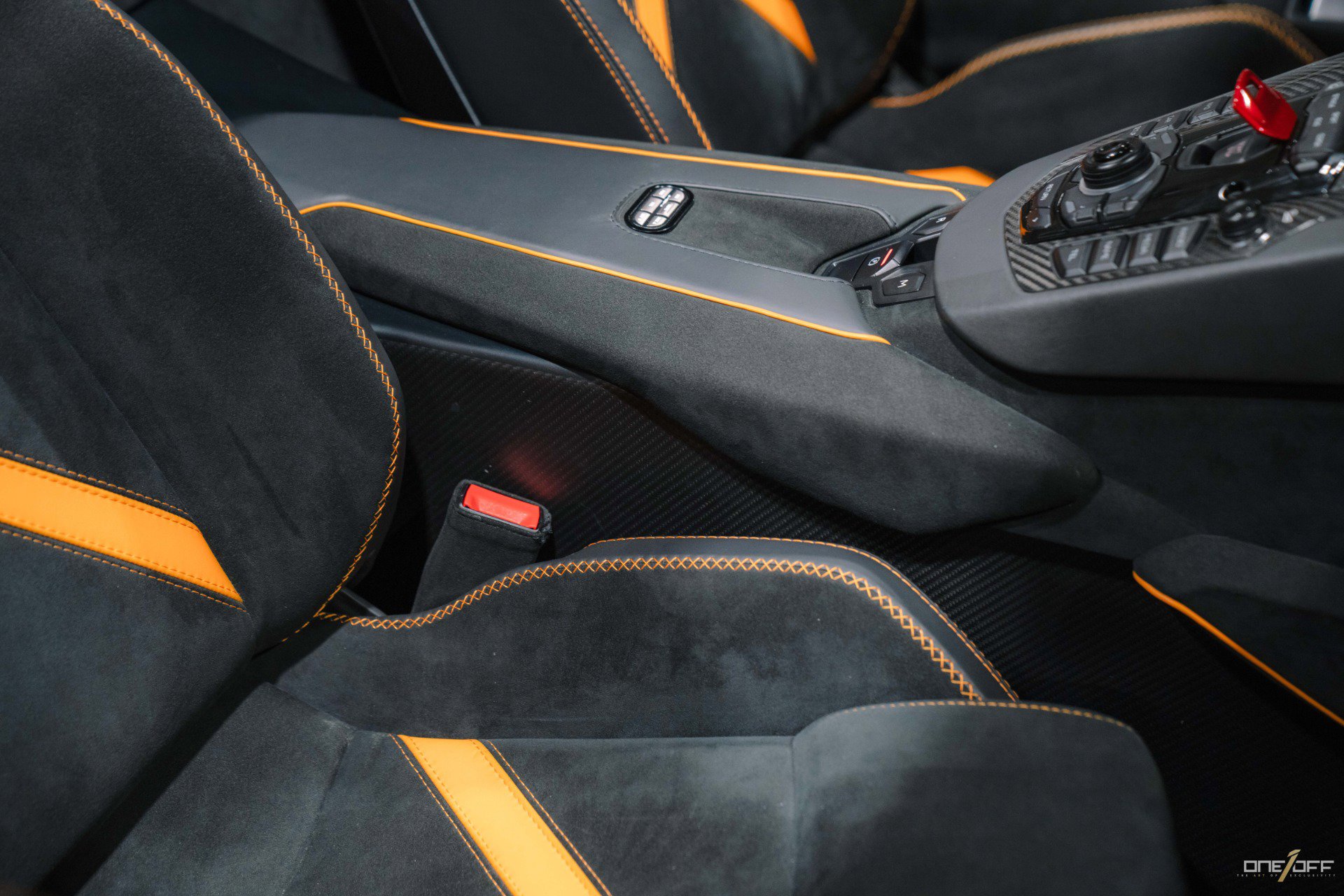 Used 2021 Lamborghini Aventador SVJ image 52