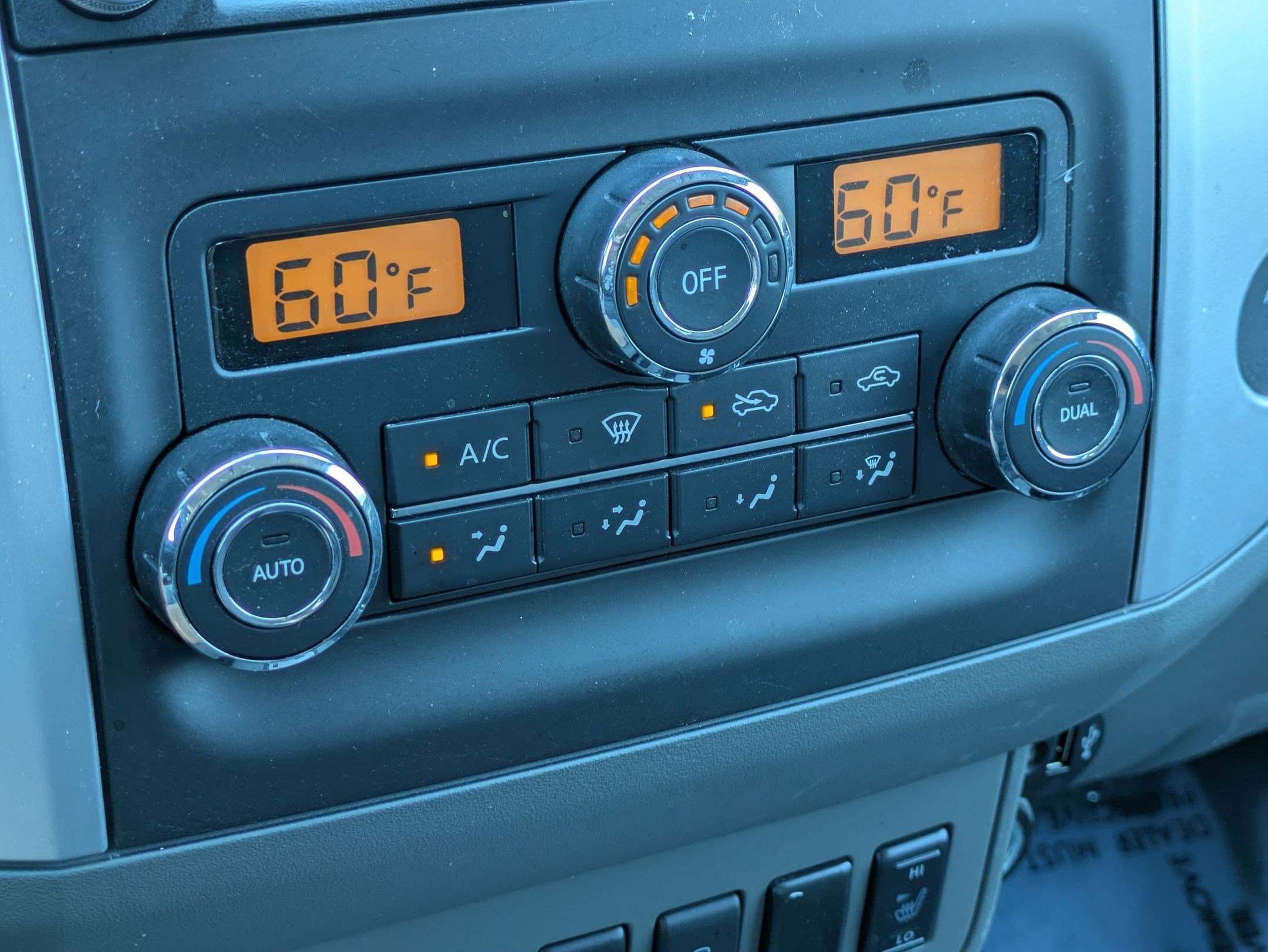 Certified 2020 Nissan Frontier SV w/ Midnight Edition Floor Mats RWD image 23