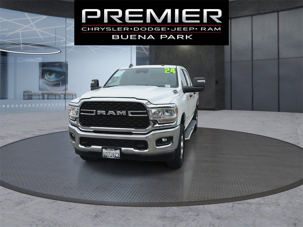 Used 2024 RAM 2500 Big Horn w/ Safety Group image 3