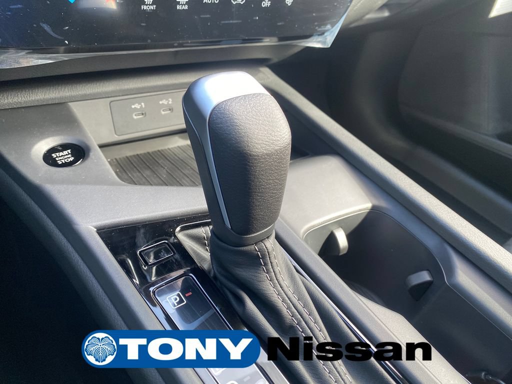 New 2026 Nissan Sentra SV w/ Floor Mat Package FWD image 17