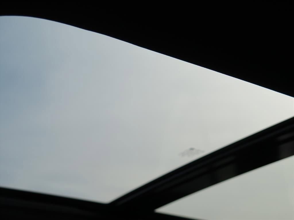 Used 2024 Cadillac XT6 Premium Luxury w/ Technology Package image 13