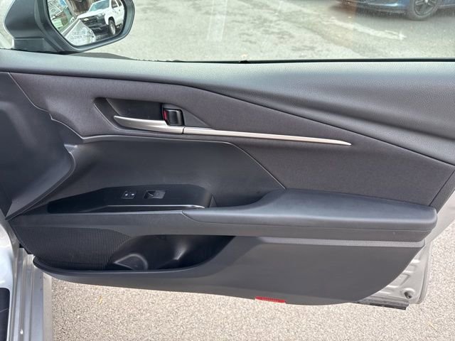 Used 2025 Toyota Camry LE image 14