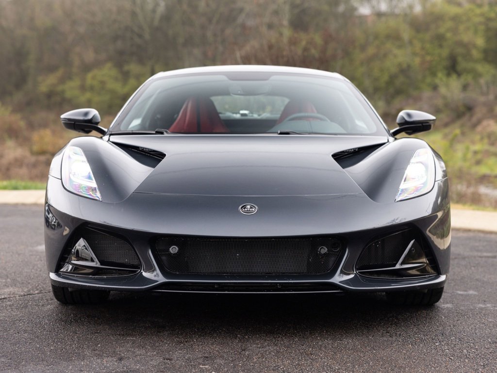 Used 2025 Lotus Emira image 10