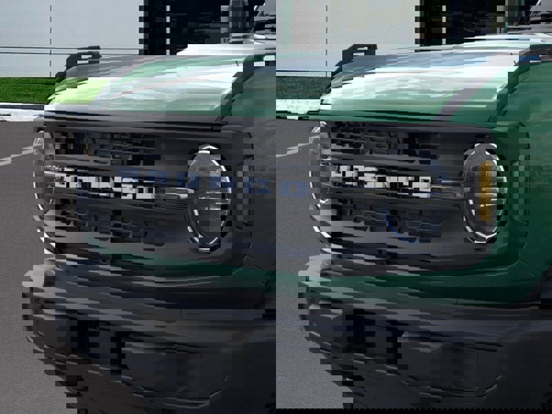 New 2025 Ford Bronco 4-Door image 19