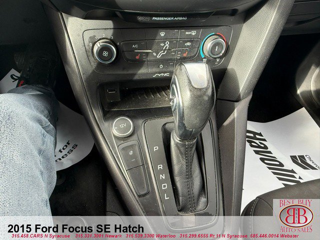 Used 2015 Ford Focus SE w/ SE Cold Weather Package image 14