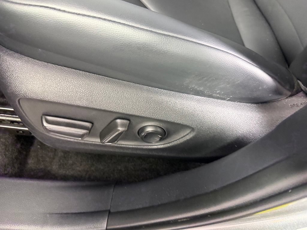 Used 2026 Toyota Highlander XLE AWD/4WD image 22