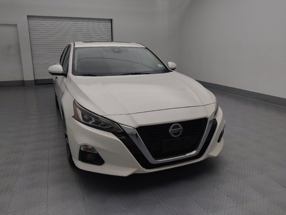 Used 2019 Nissan Altima 2.5 Platinum image 14