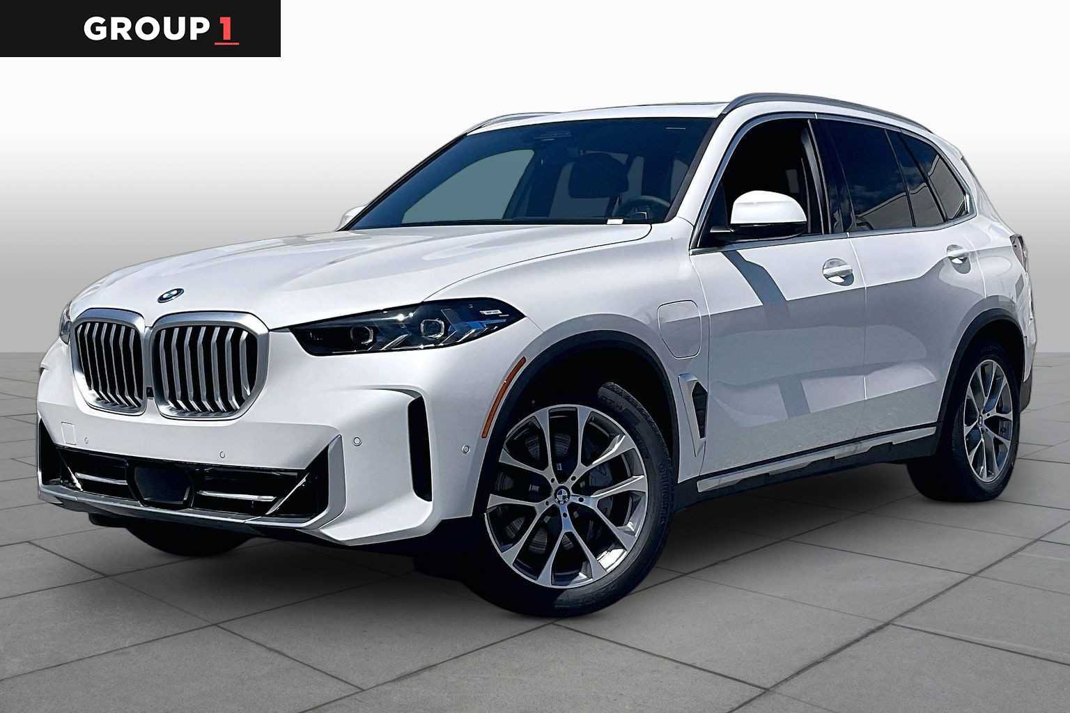 New 2026 BMW X5 xDrive50e AWD/4WD image 1