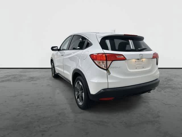 Used 2018 Honda HR-V EX image 2