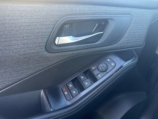 Used 2023 Nissan Rogue SV AWD/4WD image 22