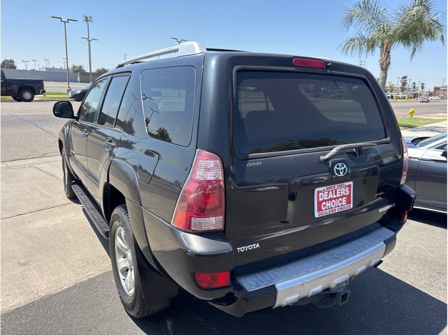 Used 2005 Toyota 4Runner SR5 RWD image 7