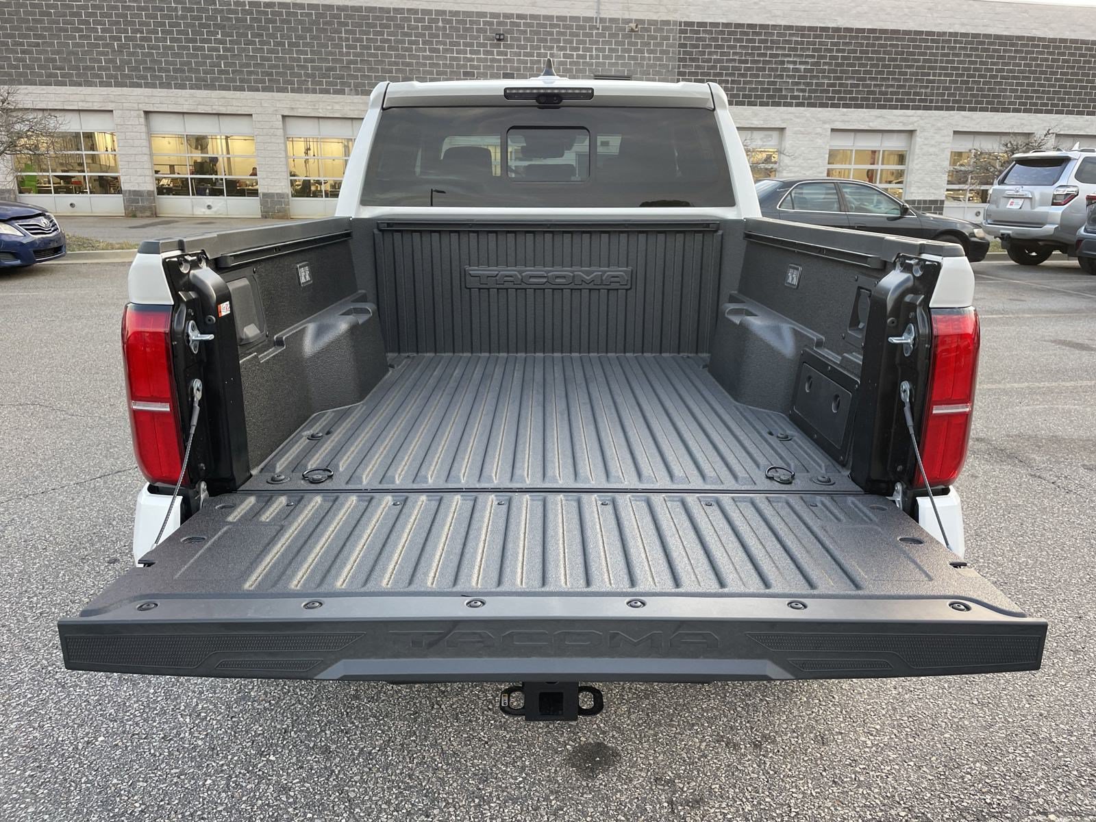 New 2025 Toyota Tacoma TRD Off-Road w/ TRD Off Road Premium Package AWD/4WD image 5