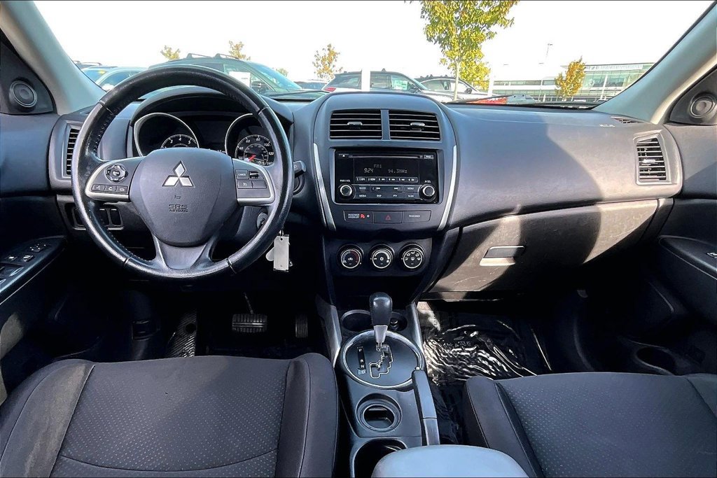 Used 2014 Mitsubishi Outlander Sport ES FWD image 21