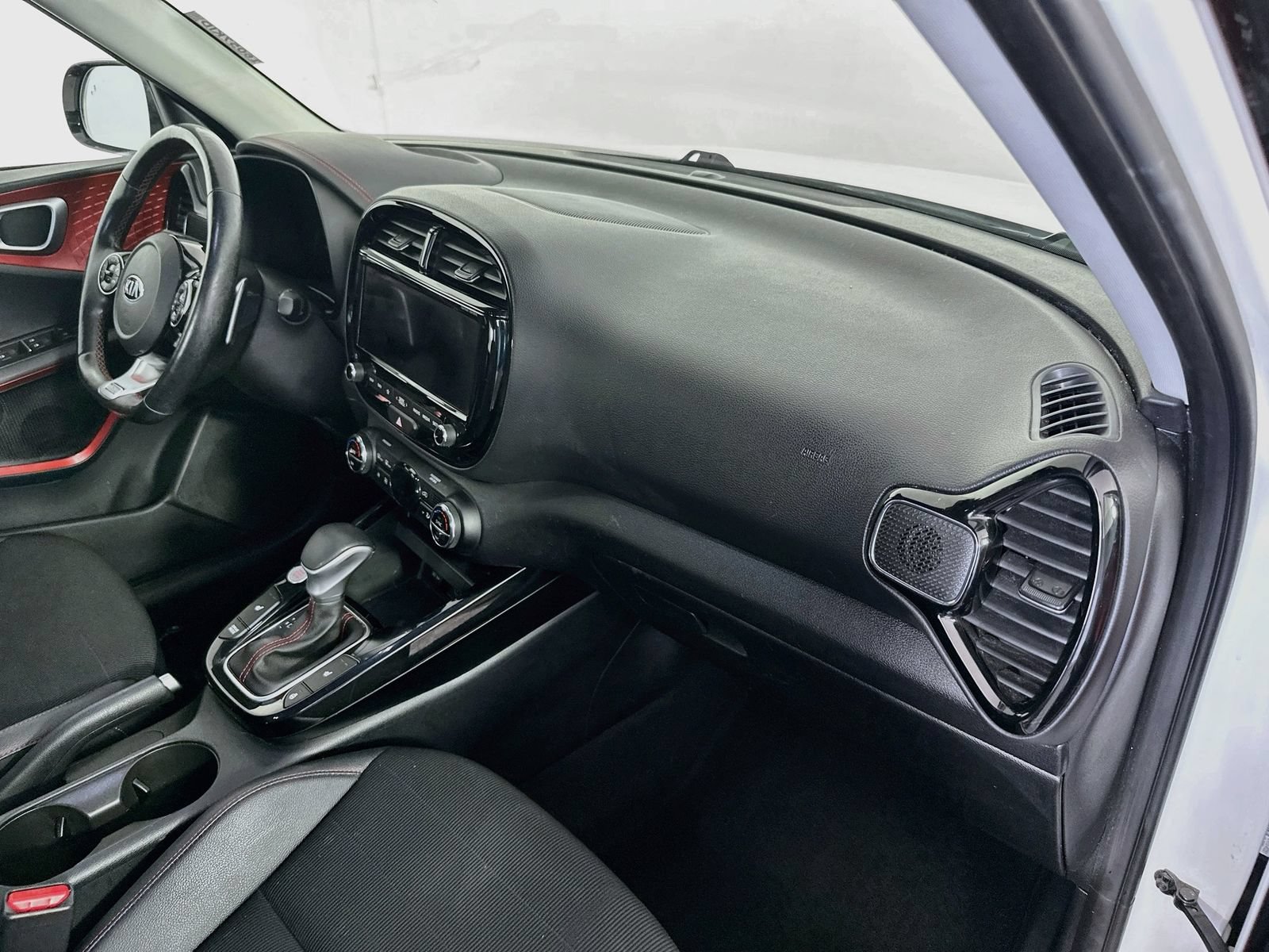 Used 2021 Kia Soul Turbo FWD image 30