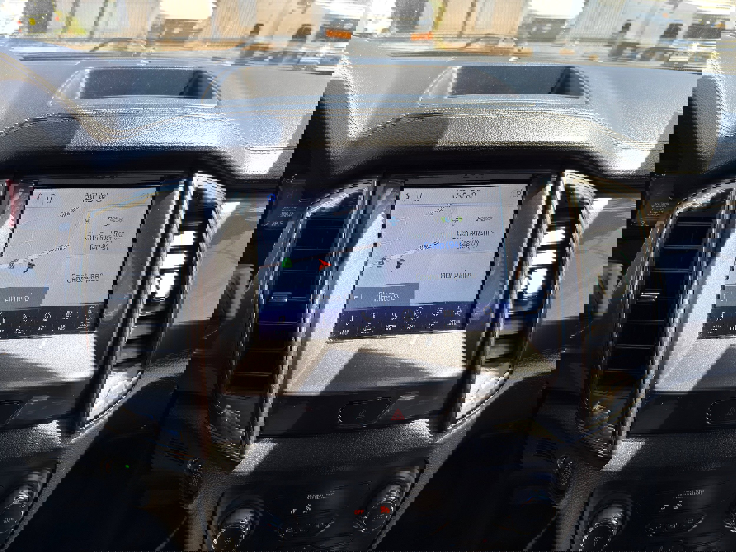 Used 2019 Ford Ranger Lariat w/ Equipment Group 501A Mid image 32