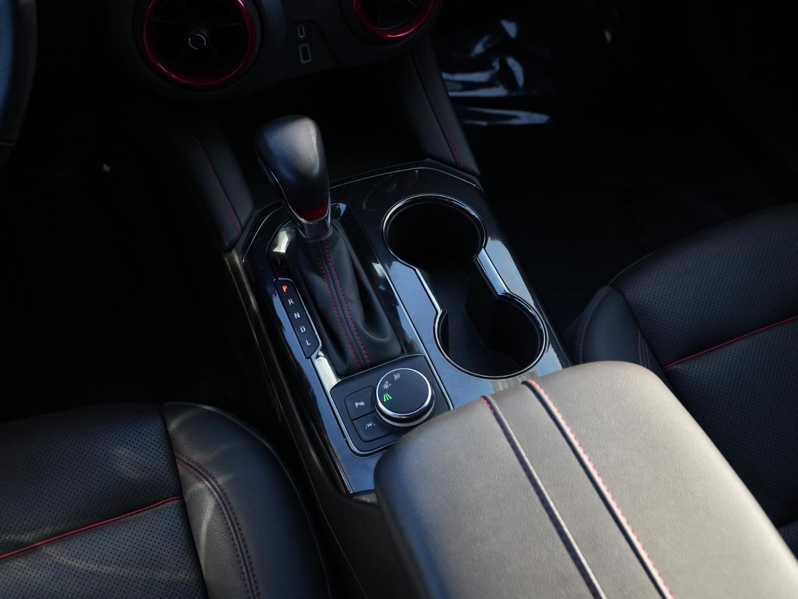 Used 2022 Chevrolet Blazer RS w/ Enhanced Convenience Package image 26