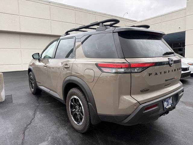 Used 2024 Nissan Pathfinder Rock Creek AWD/4WD image 3
