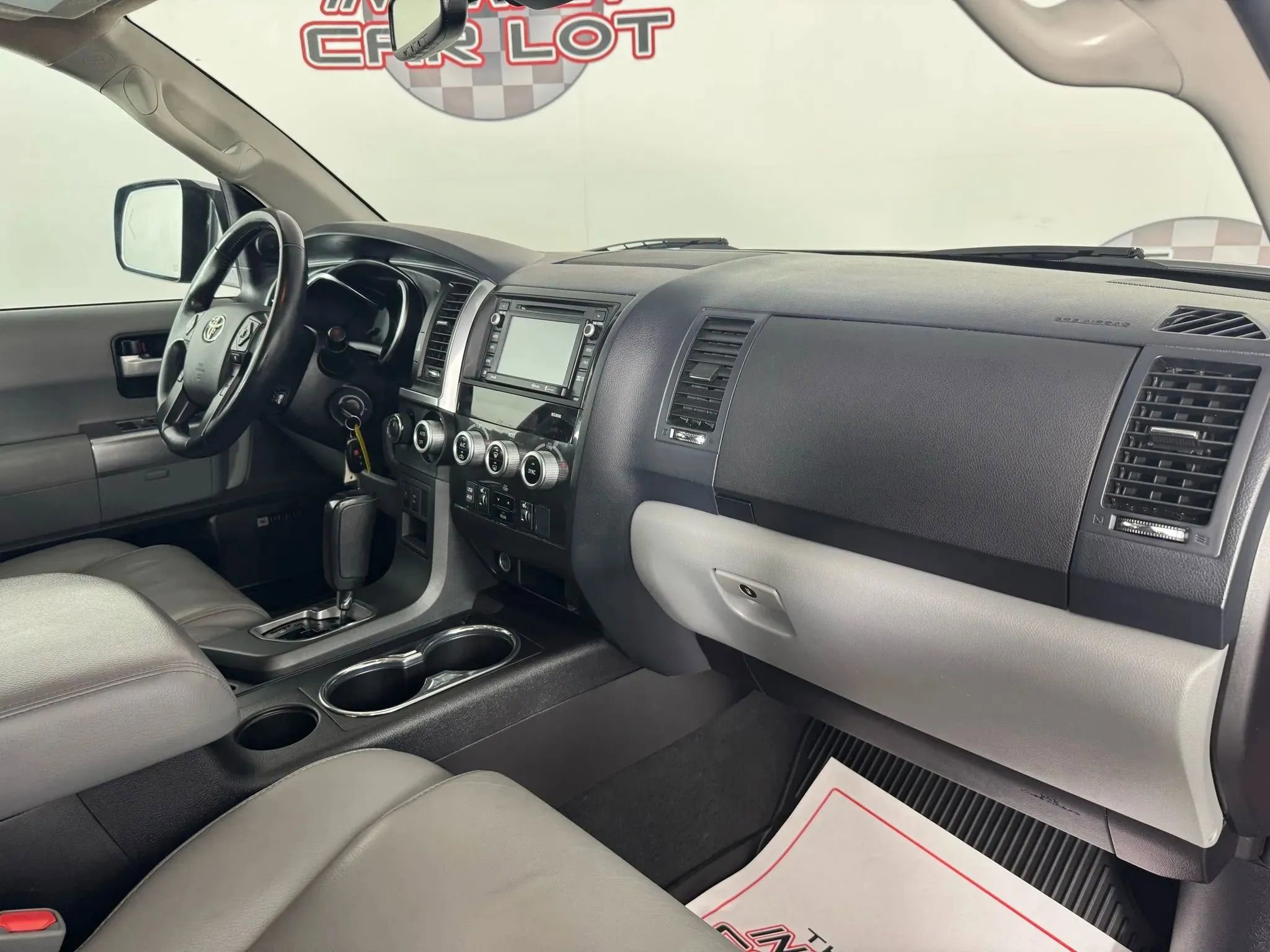 Used 2019 Toyota Sequoia Limited image 12