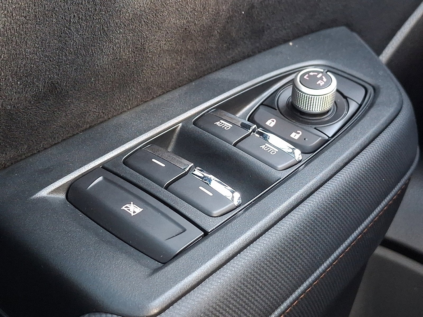Used 2025 Subaru Forester Touring image 27