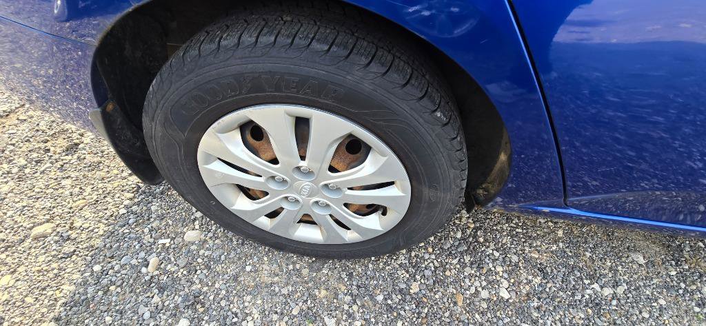 Used 2010 Kia Forte EX image 7