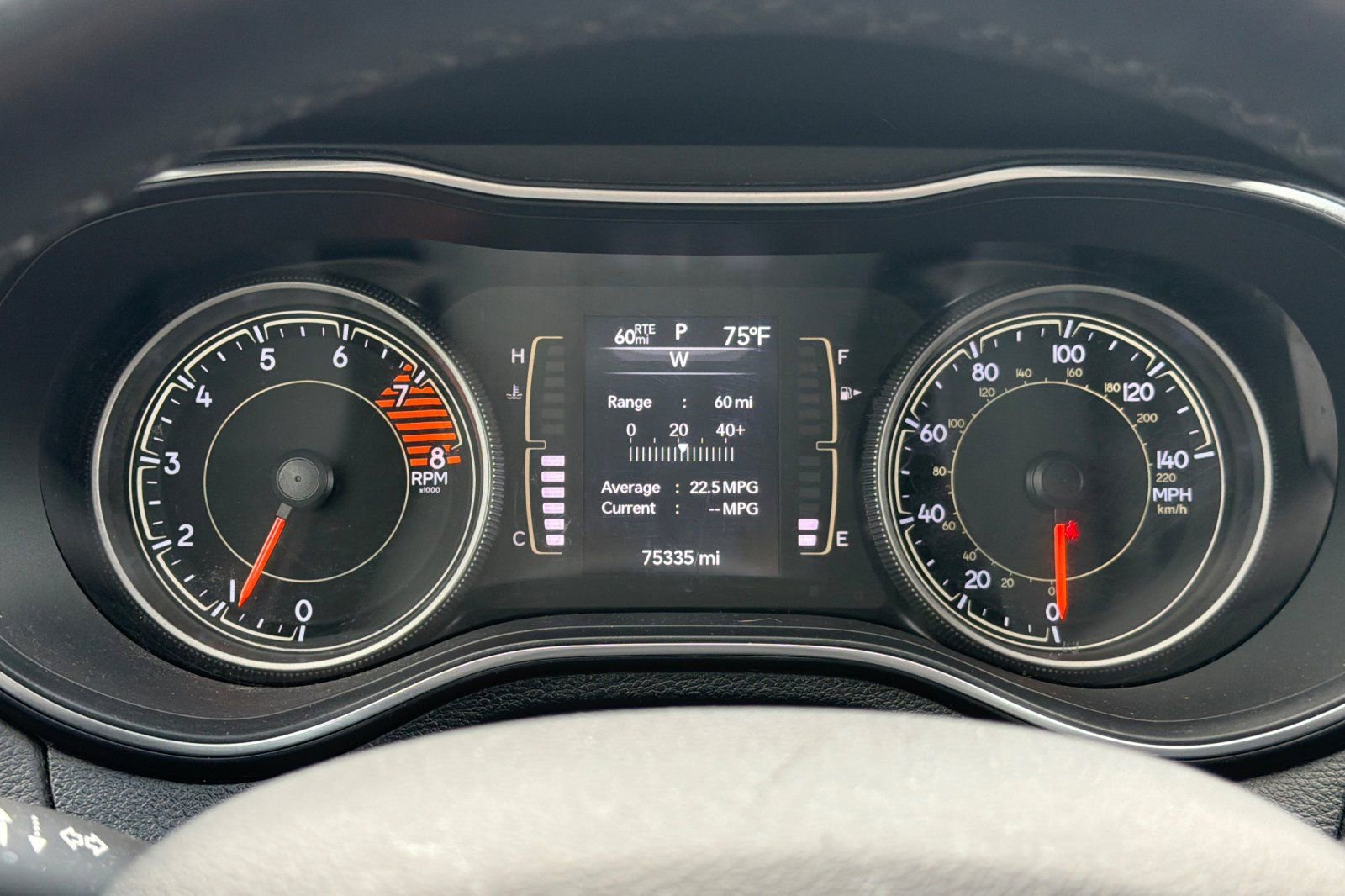 Used 2019 Jeep Cherokee Latitude Plus w/ Comfort/Convenience Group image 24